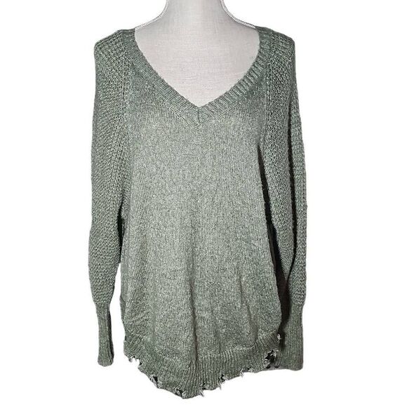 Rue 21 Sweater. Longsleeve. Fashion Design Distressed Hem. - Picture 1 of 6